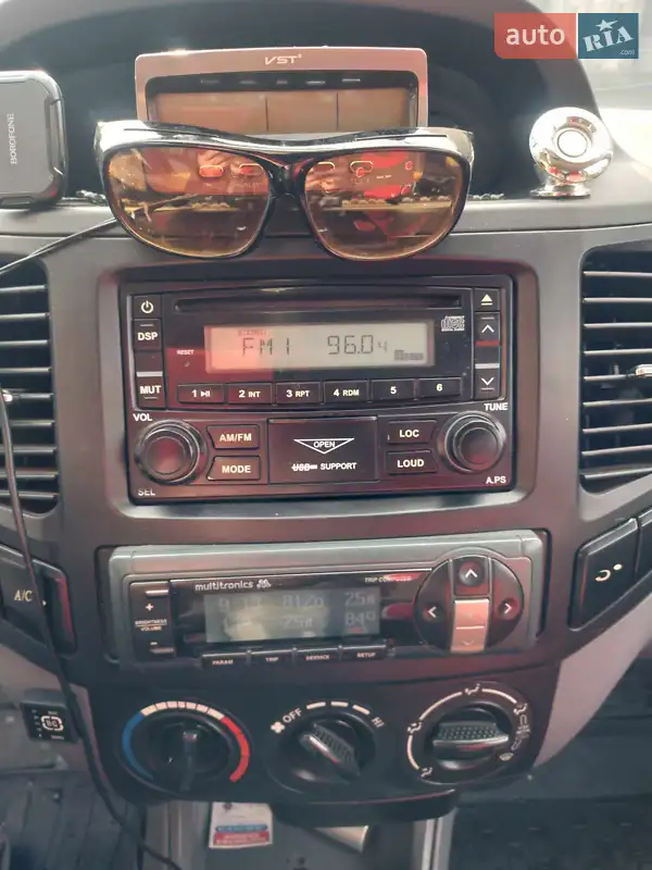 Geely MK 2012