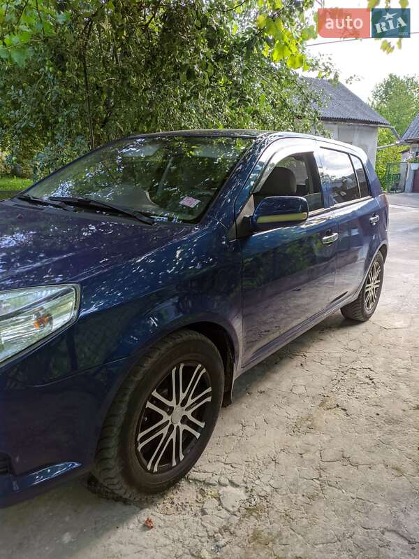 Хэтчбек Geely MK 2009 в Монастыриске