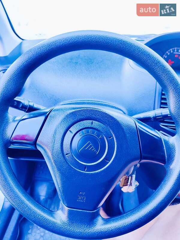 Geely MK 2013