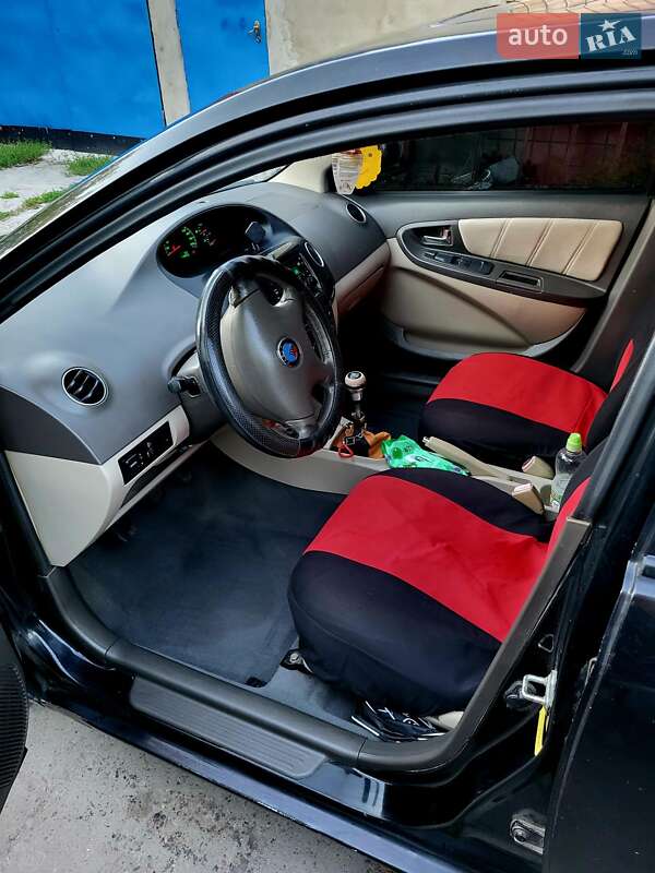 Седан Geely MK 2008 в Ровно