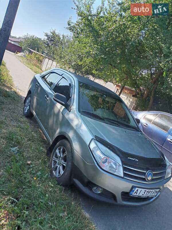 Geely MK 2013