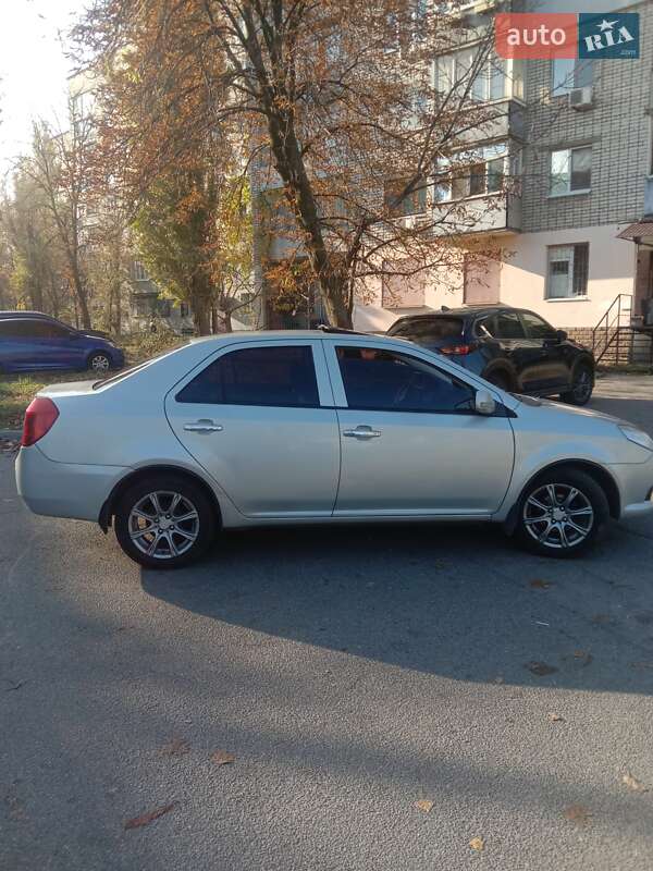 Седан Geely MK 2012 в Днепре