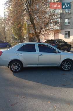 Седан Geely MK 2012 в 