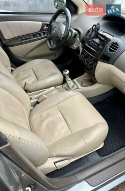 Седан Geely MK 2010 в 