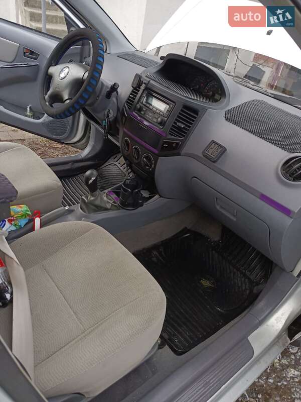 Седан Geely MK 2012 в Виннице