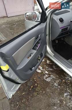 Седан Geely MK 2012 в 