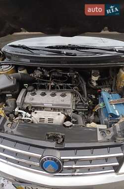 Седан Geely MK 2012 в 