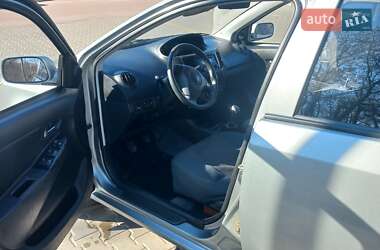 Седан Geely MK 2012 в 