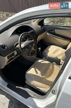 Седан Geely MK 2008 в 