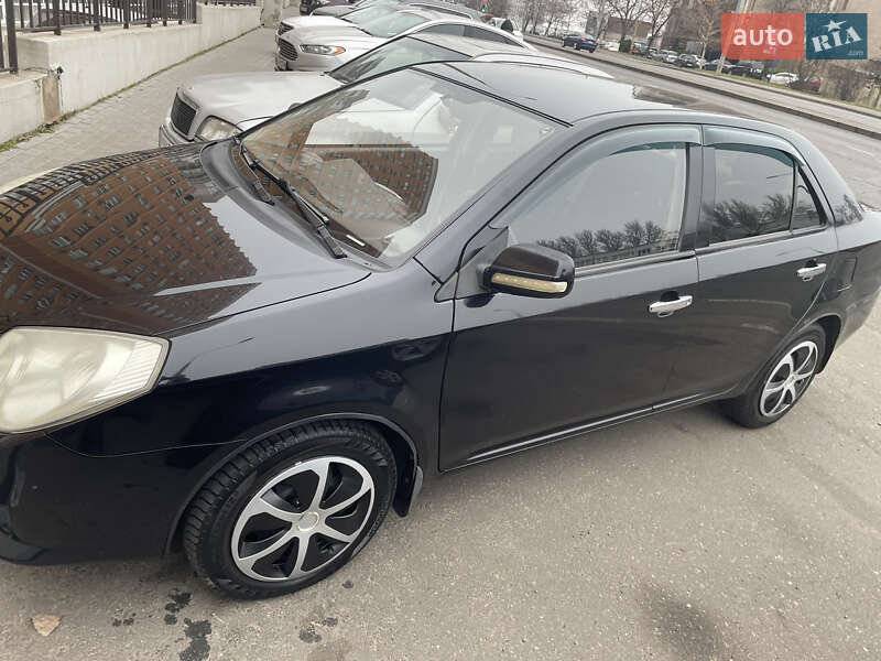 Седан Geely MK 2011 в 
