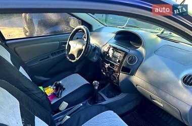 Седан Geely MK 2009 в 