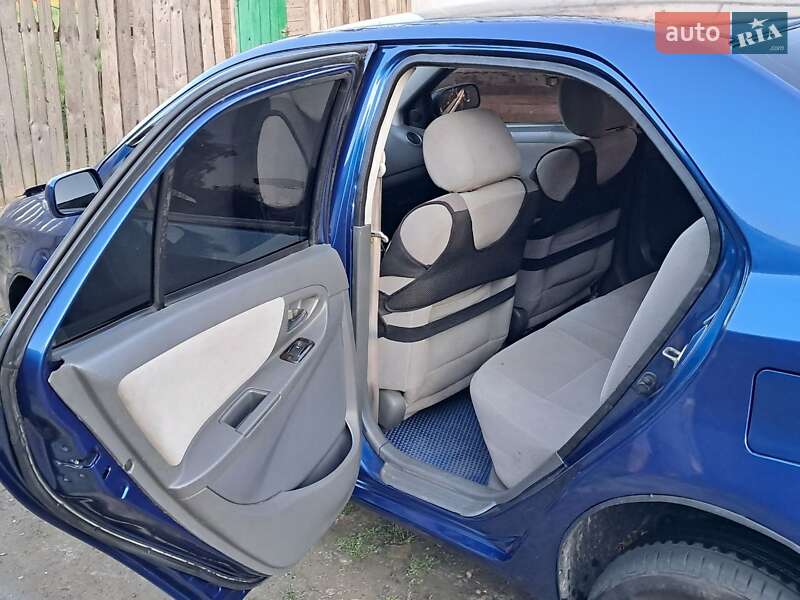 Седан Geely MK 2008 в Дерно