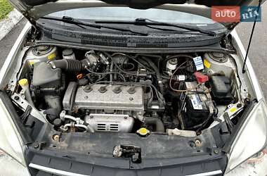 Седан Geely MK 2014 в 