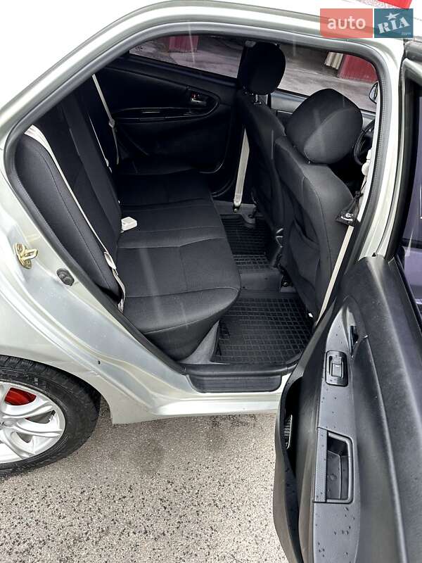Седан Geely MK 2014 в Вышгороде