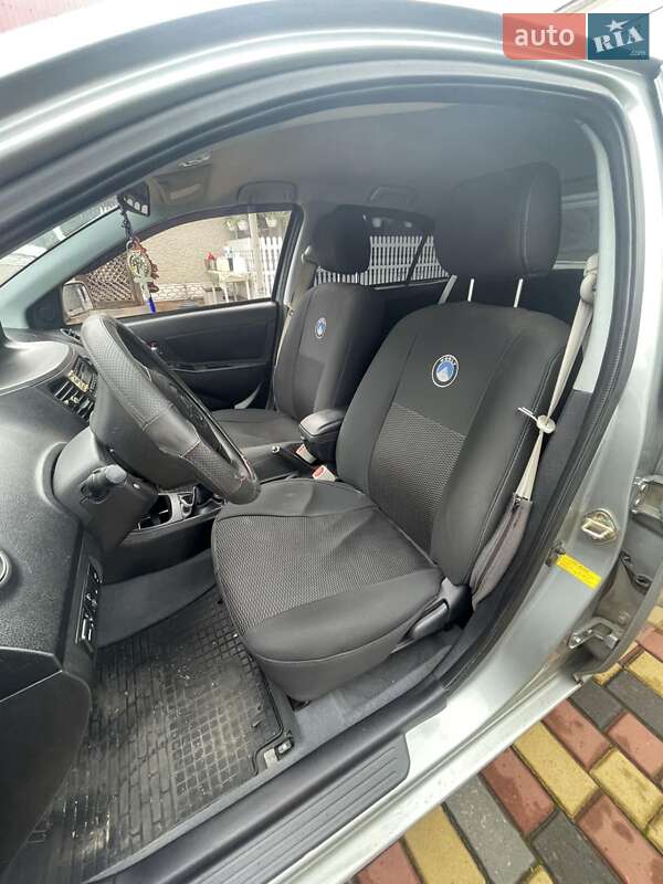 Седан Geely MK 2013 в Мукачево