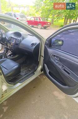 Седан Geely MK 2012 в 