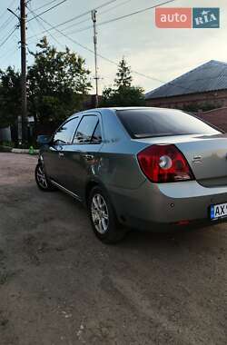 Седан Geely MK 2010 в 