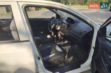 Седан Geely MK 2013 в 