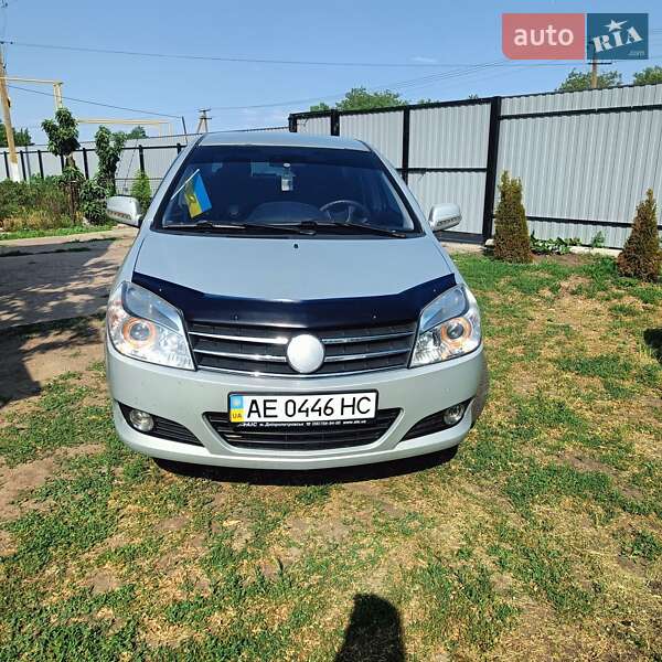 Седан Geely MK 2012 в 