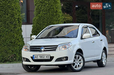 Седан Geely MK 2012 в 