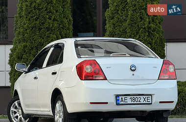 Седан Geely MK 2012 в 