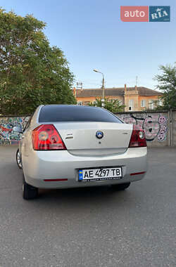 Седан Geely MK 2012 в 