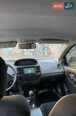 Седан Geely MK 2012 в 