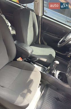 Седан Geely MK 2012 в 