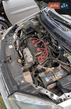 Седан Geely MK 2012 в 