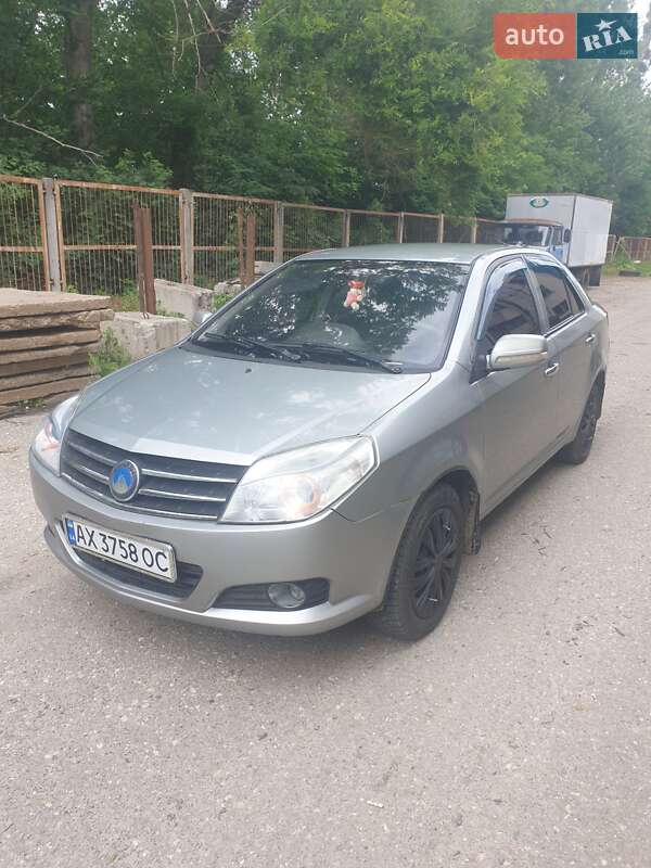 Седан Geely MK 2012 в 