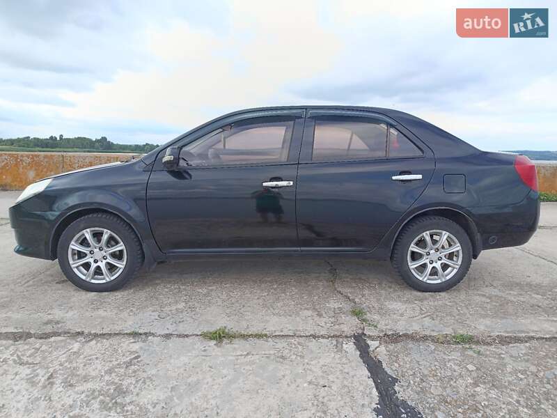 Седан Geely MK 2011 в Каневе