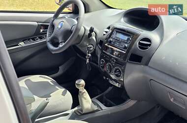 Седан Geely MK 2011 в 
