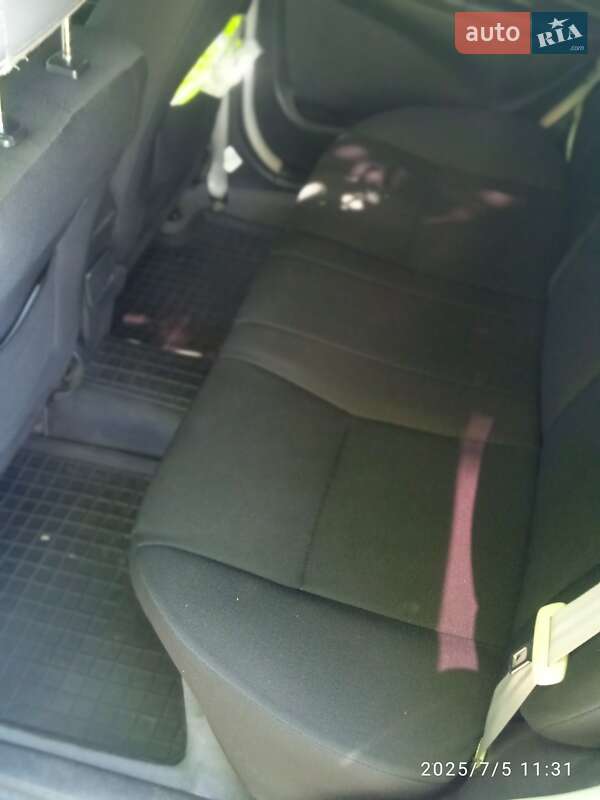 Седан Geely MK 2013 в Пирятині
