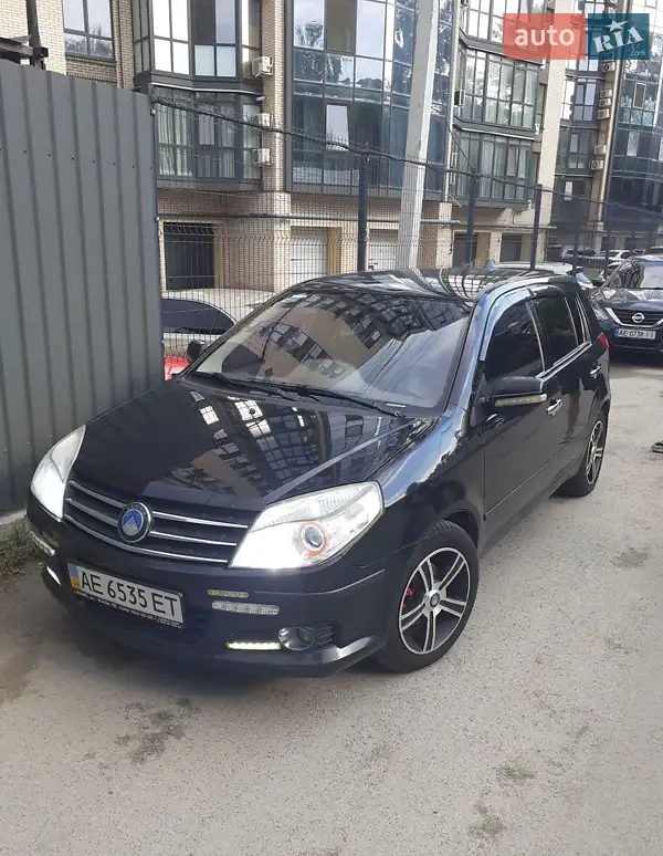 Geely MK