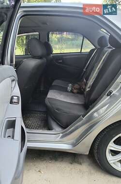 Седан Geely MK 2010 в 