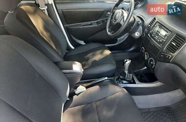 Седан Geely MK 2012 в 