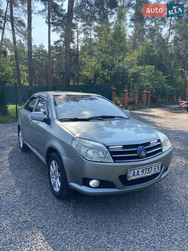 Geely MK 2012