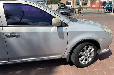 Седан Geely MK 2012 в 