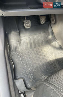 Седан Geely MK 2012 в 