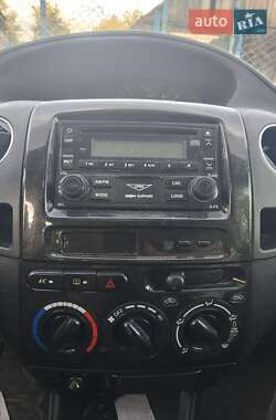 Седан Geely MK 2011 в 