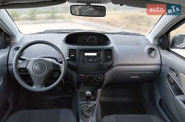 Седан Geely MK 2012 в 