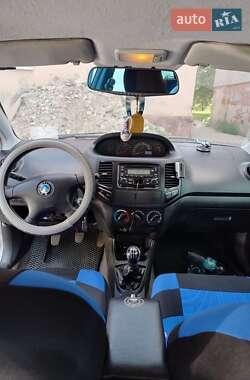 Седан Geely MK 2012 в 