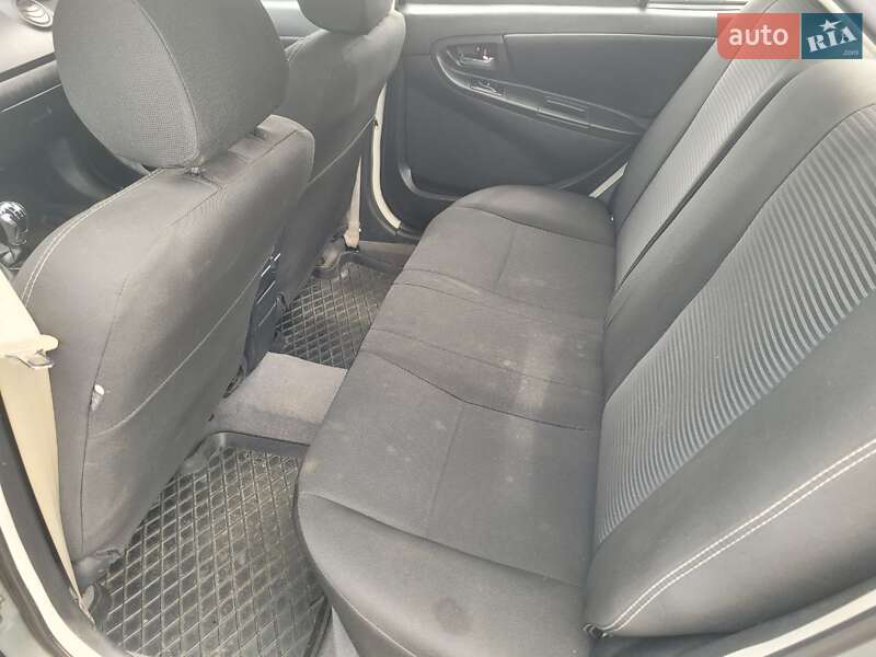 Седан Geely MK 2012 в Житомире фото 3 Седан Geely MK 2012 в Житомире