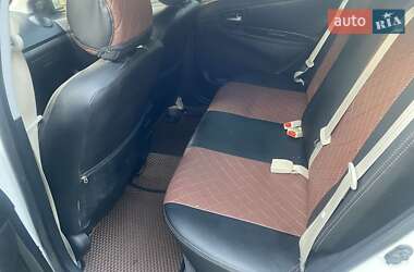 Седан Geely MK 2014 в 
