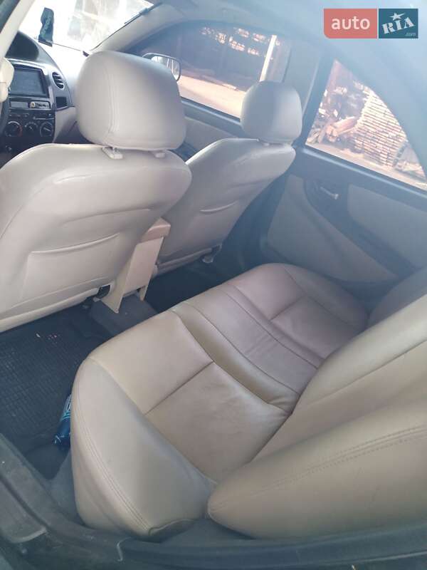 Седан Geely MK 2008 в Ромнах
