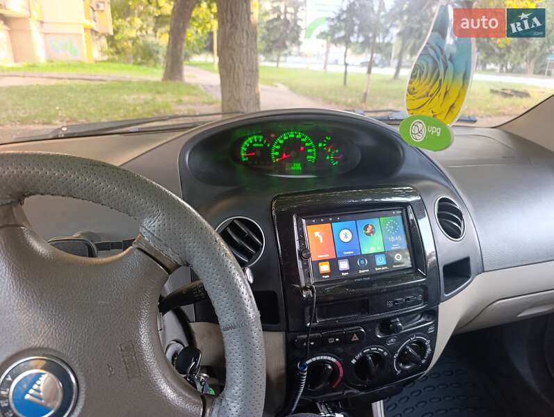 Седан Geely MK 2008 в Ужгороде