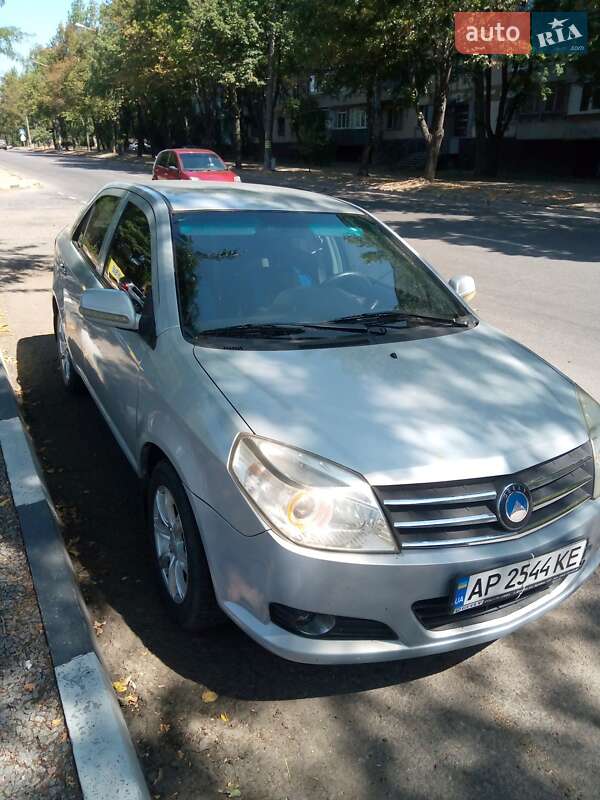 Geely MK 2012