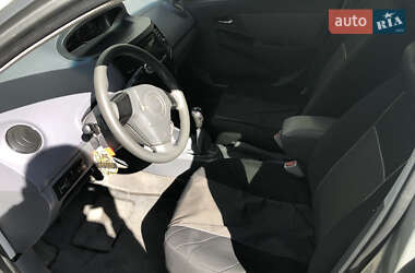 Седан Geely MK 2011 в 