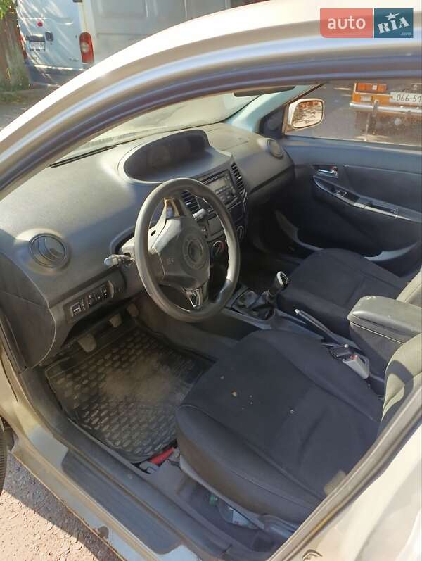 Седан Geely MK 2014 в Славянске