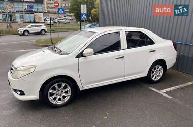 Седан Geely MK 2013 в 